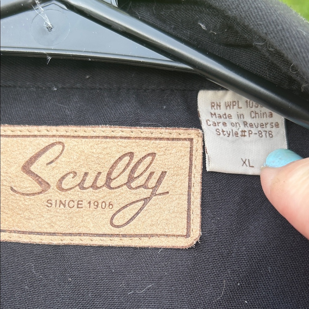 Scully Black Western Shirt with Pink Embroidery - Picture 3 of 3